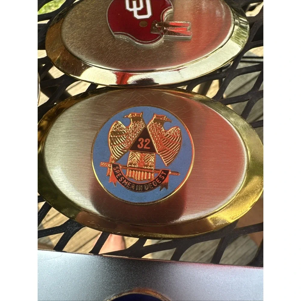 Mixed Brands belt buckle